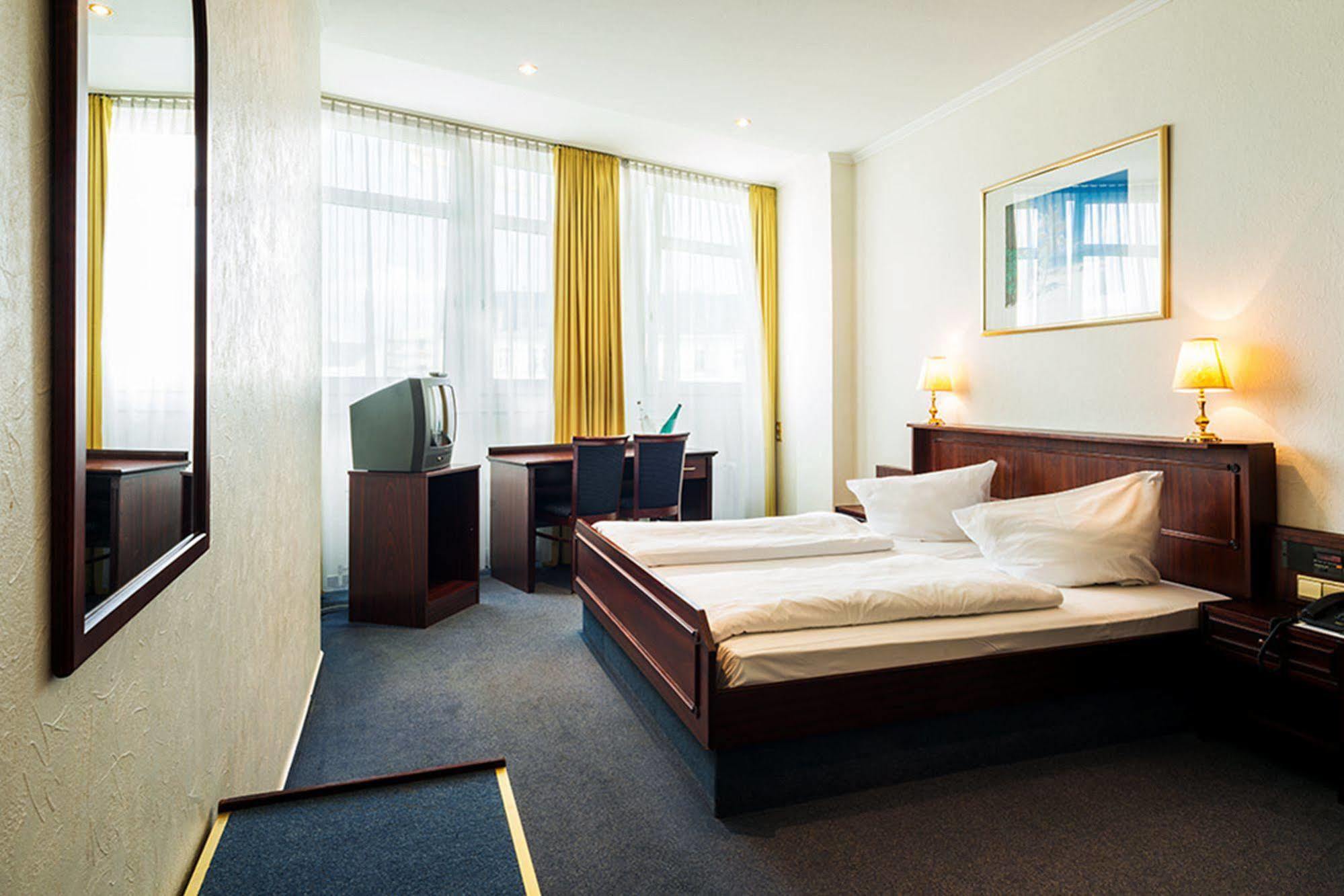 Hotel Panorama am KURFÜRSTENDAMM Berlin Exterior foto